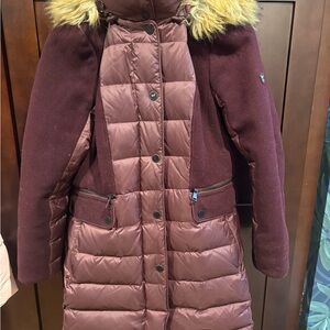 1 Madison Expedition Women's Burgundy Puffer Coat with Faux Fur Hood L size